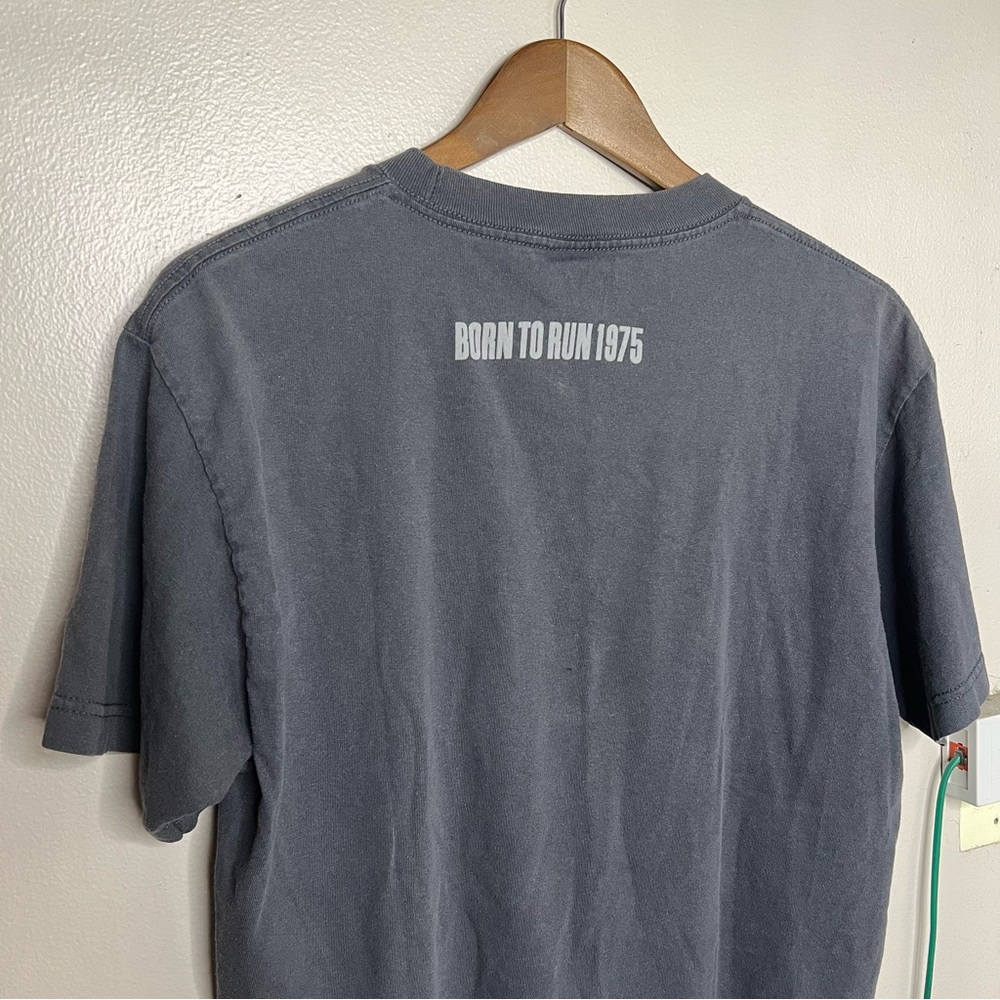 Bruce Springsteen Band Graphic Tee Shirt M Born to Run Tramps Like Us Lyrics - Picture 7 of 8